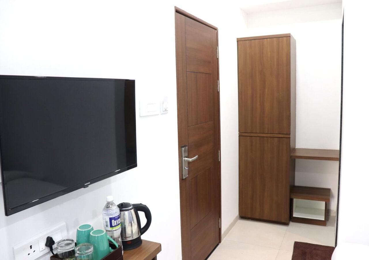Sharman Suites Πούνε Εξωτερικό φωτογραφία