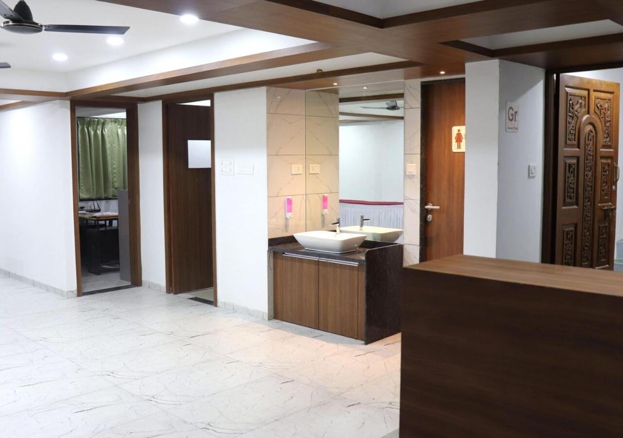 Sharman Suites Πούνε Εξωτερικό φωτογραφία