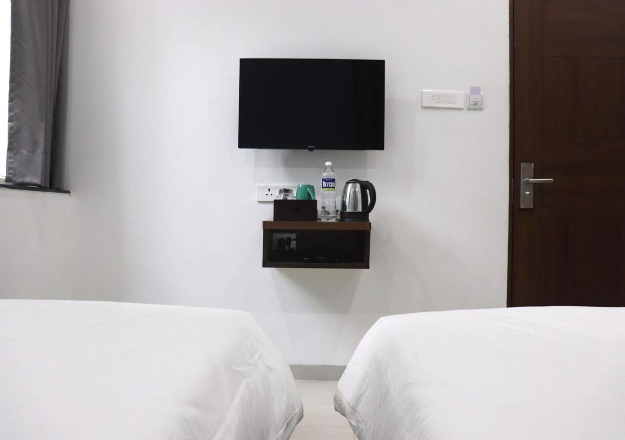 Sharman Suites Πούνε Εξωτερικό φωτογραφία