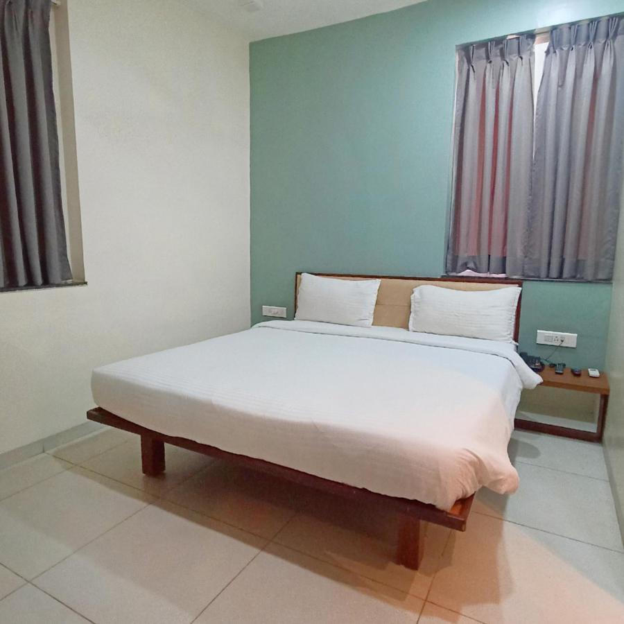 Sharman Suites Πούνε Εξωτερικό φωτογραφία